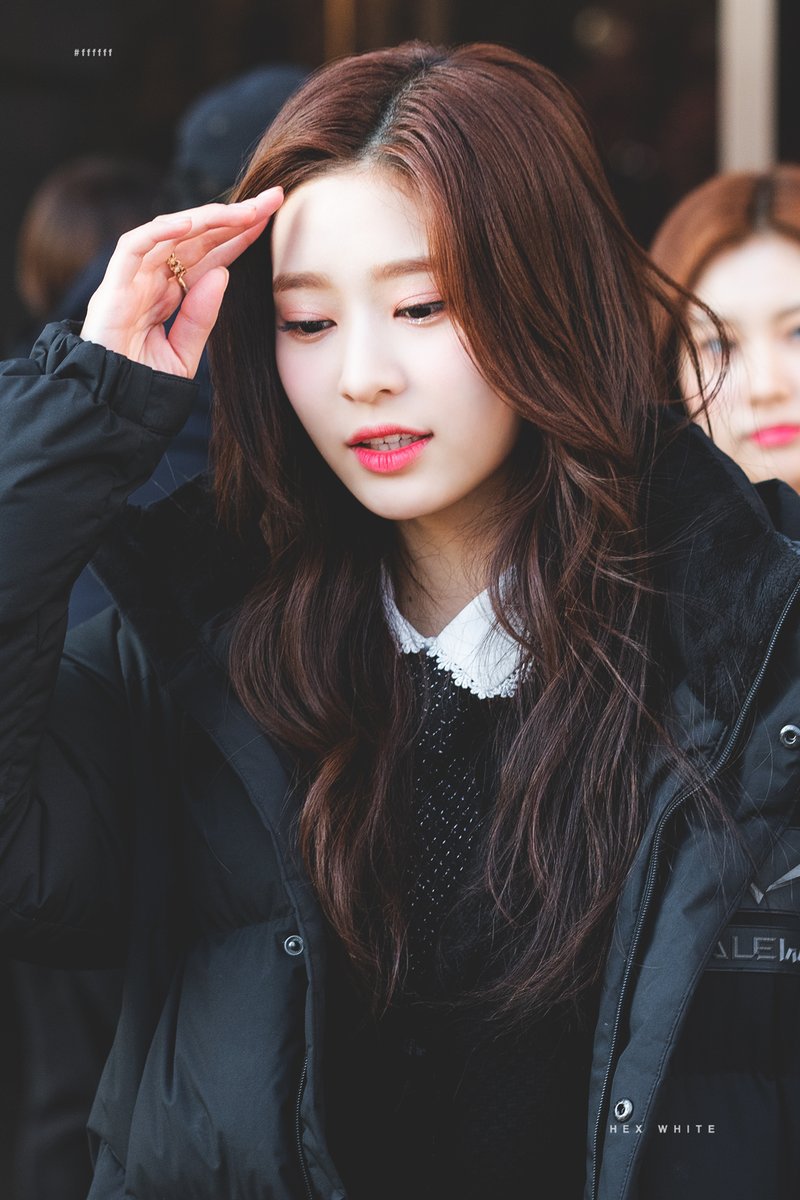 아이즈원의 비쥬얼갑 김민주.jpgif | 인스티즈