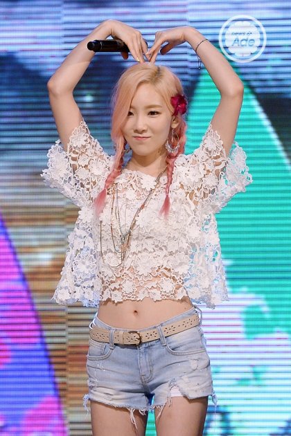창민보고 웃는 태연 .jpg | 인스티즈