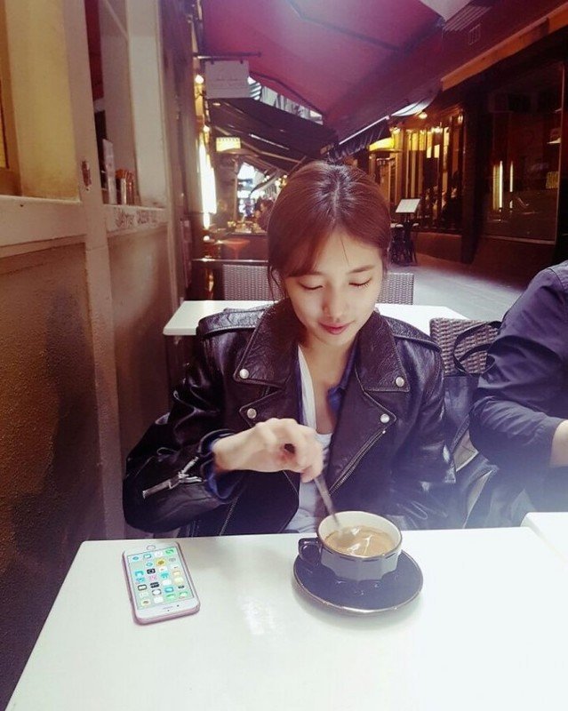 수지 여친짤 | 인스티즈
