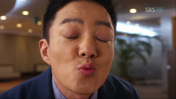 이상한 사람 여주와 정상인인척 하는 이상한 사람 남주가 만나서 쳐웃긴 드라마.jpg | 인스티즈