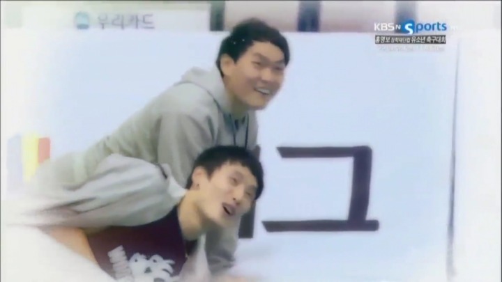 여자MC와의 막대과자게임.jpg | 인스티즈