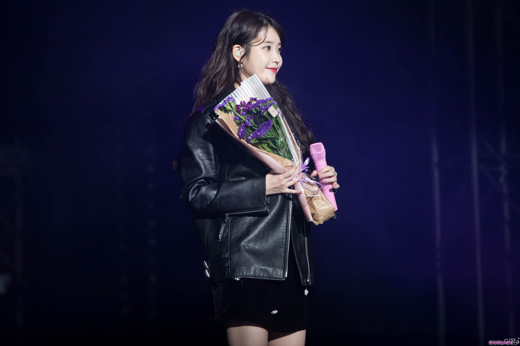 171203팔레트 청주콘 아이유.jpg | 인스티즈