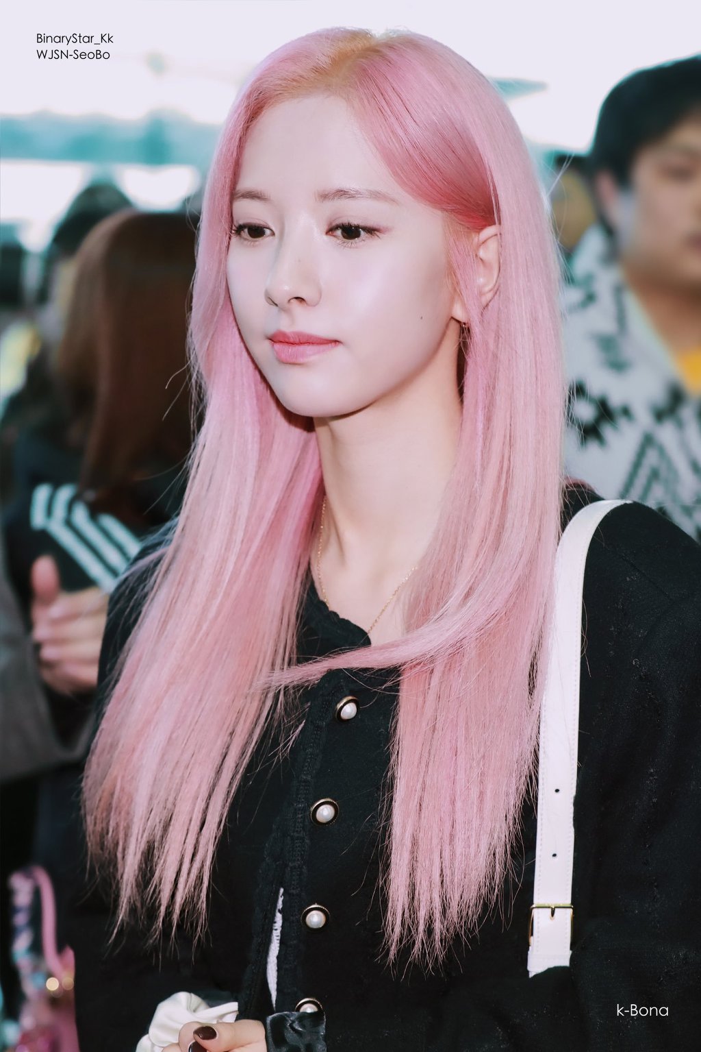 핑크머리도 찰떡같이 어울리는 보나.jpg | 인스티즈