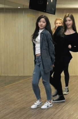 의외로 섹시한 구구단 미미.gif | 인스티즈