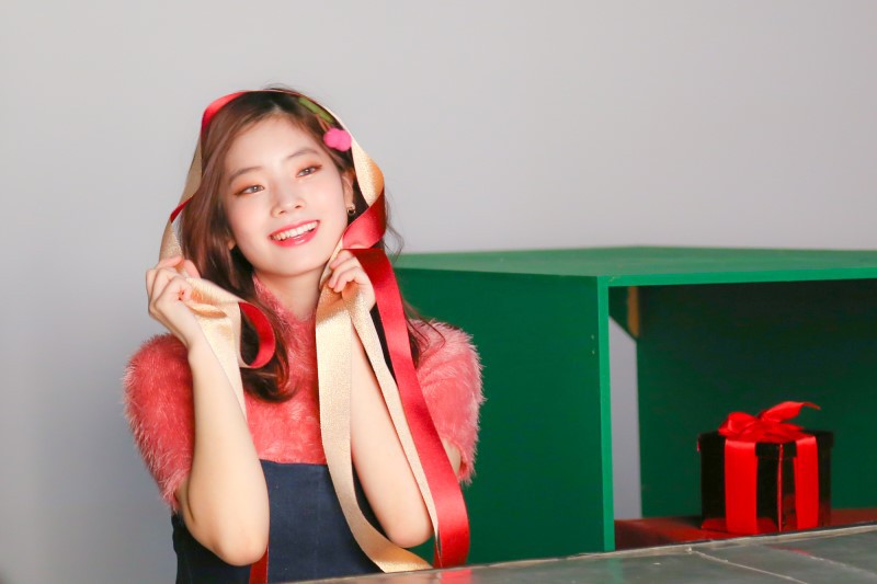 트와이스 리패키지 앨범 재킷 촬영 비하인드 사진 | 인스티즈