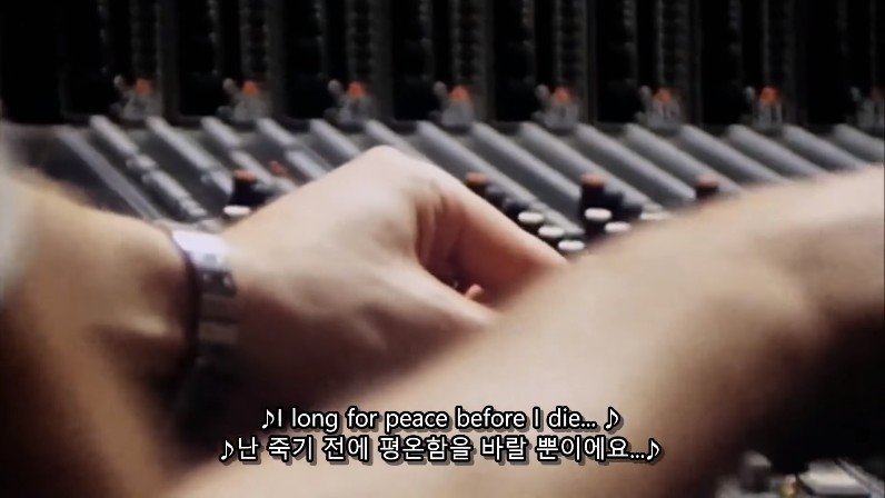 죽어가면서도 노래 생각뿐이었던 프레디 머큐리.JPG | 인스티즈