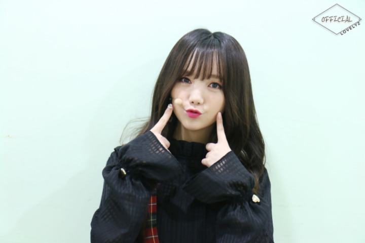 [러블리즈] 밥먹고 운동할지 운동하고 밥먹을지 고민돼서 케이 | 인스티즈