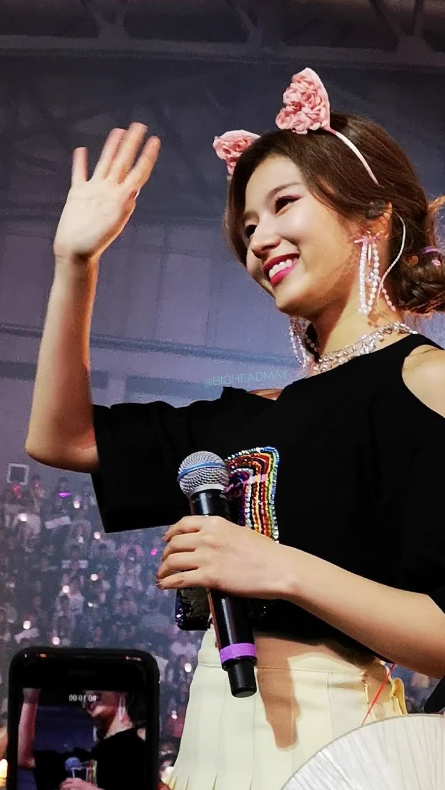 초근접으로 보는 사나.jpgif | 인스티즈