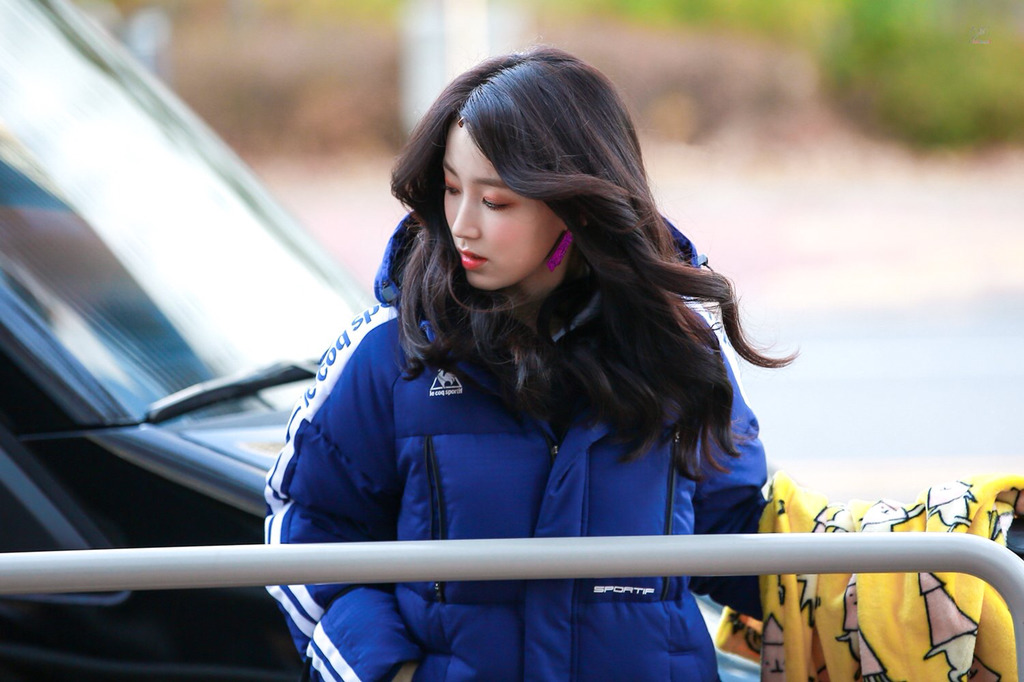 [구구단] 생일파티에 초대한 형이 아웃백에 가자고해서 하나 | 인스티즈