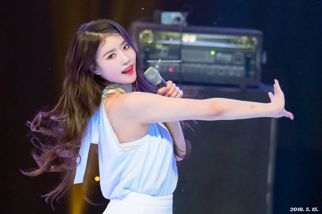 [러블리즈] 오늘은 제 여자의 생일이라서 미주 | 인스티즈