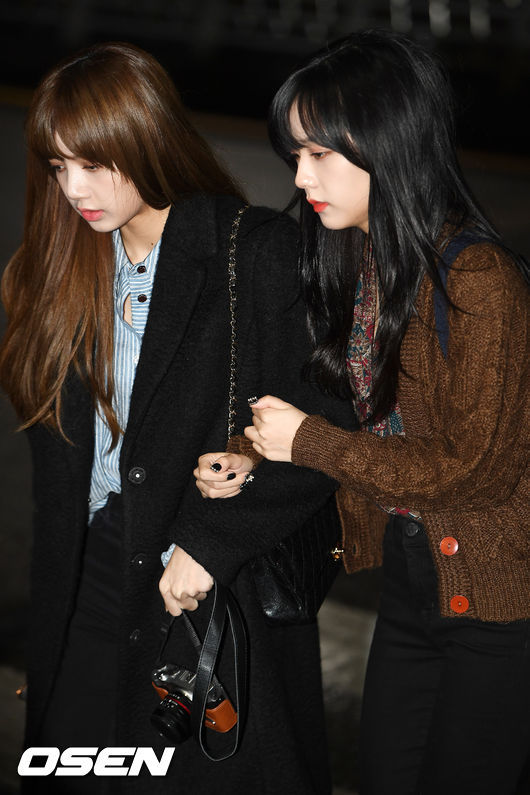 하와이로 출국하는 블랙핑크 | 인스티즈