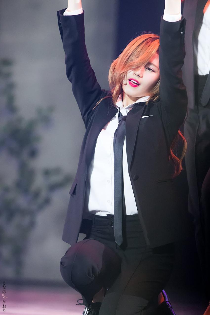 원스 비긴즈 팬미팅 사나 사진 | 인스티즈