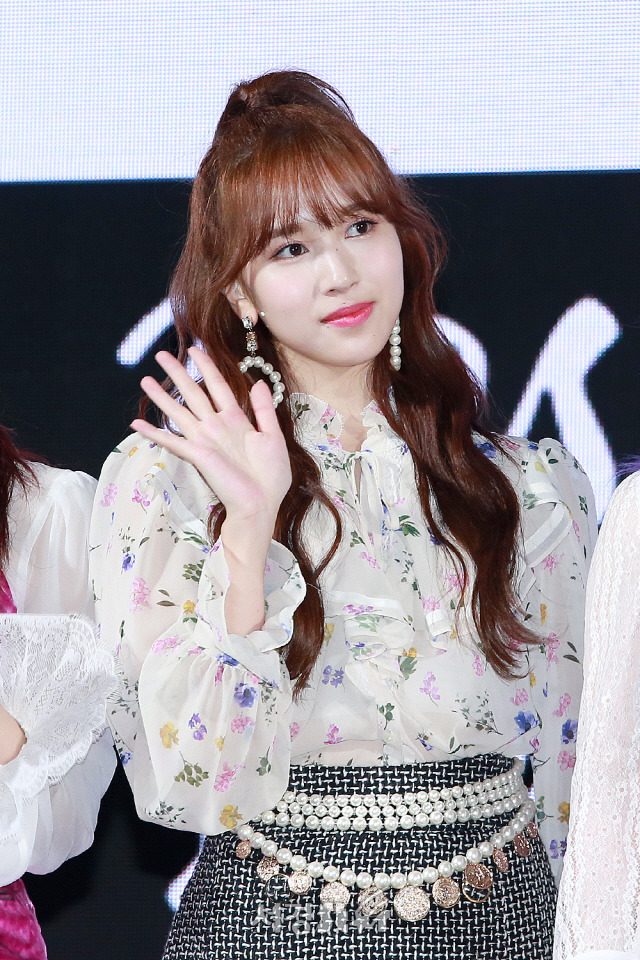 181105 트와이스 Yes or Yes 미디어 쇼케이스 | 인스티즈