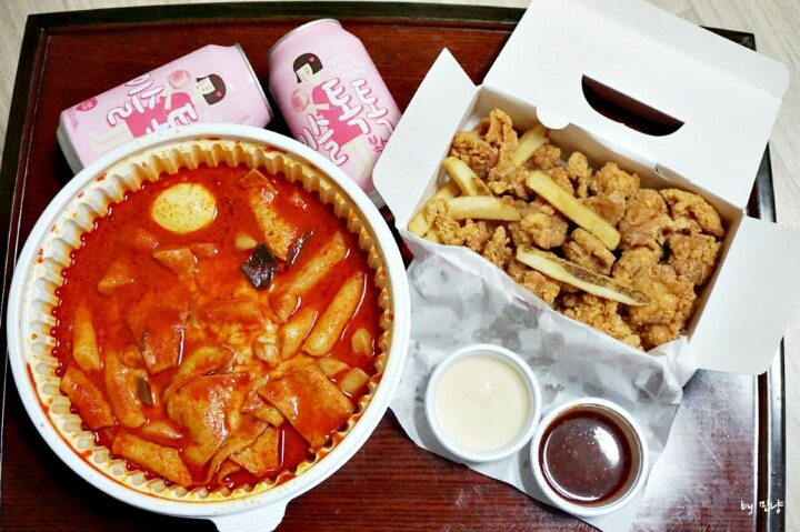 치킨과 떡볶이 환상 콜라보! 치킨떡볶이세트 치떡 gifjpg | 인스티즈