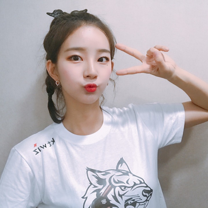 kt위즈 치어리더 김진아 | 인스티즈
