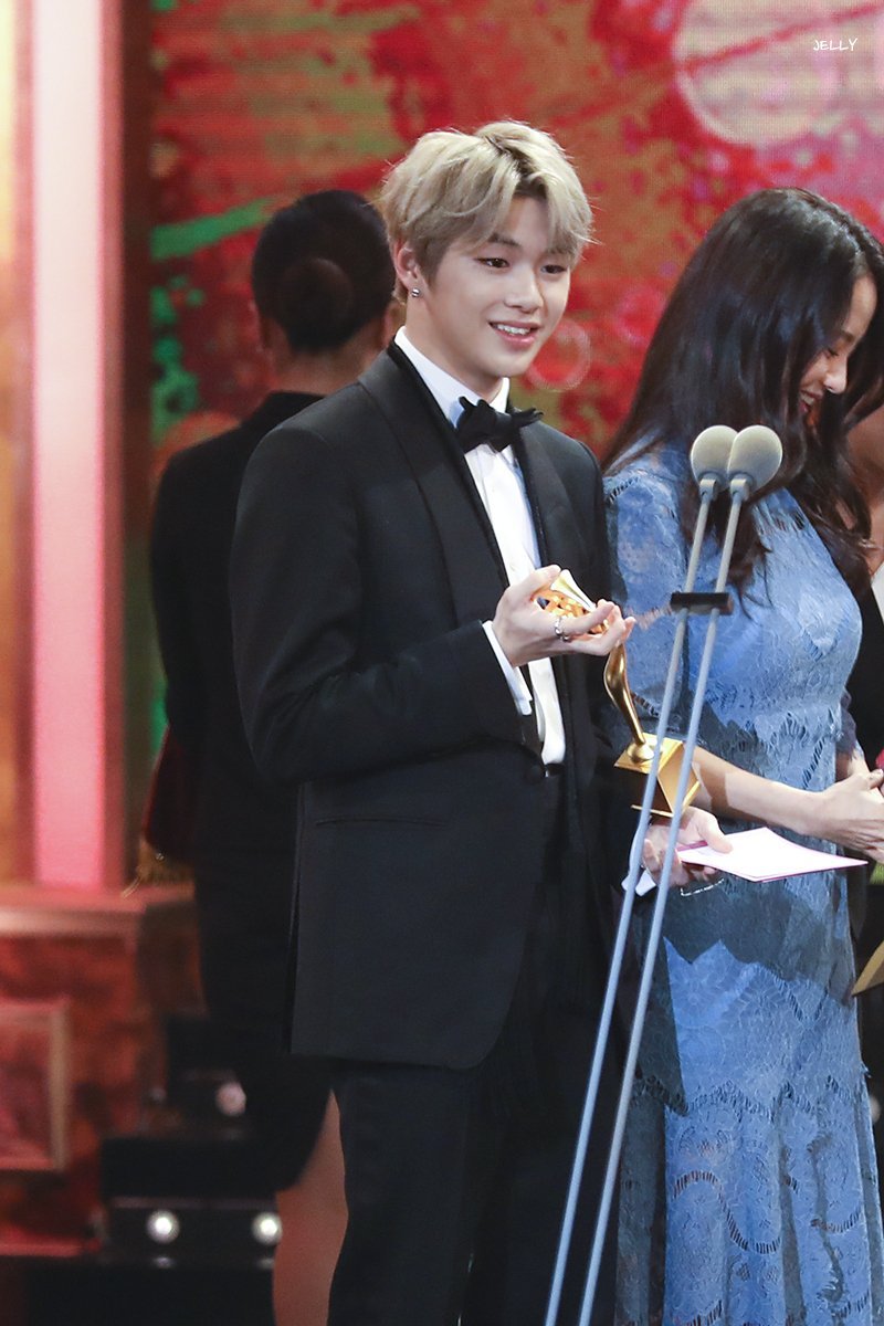 12월29~12월31일까지의 강다니엘.jpg | 인스티즈