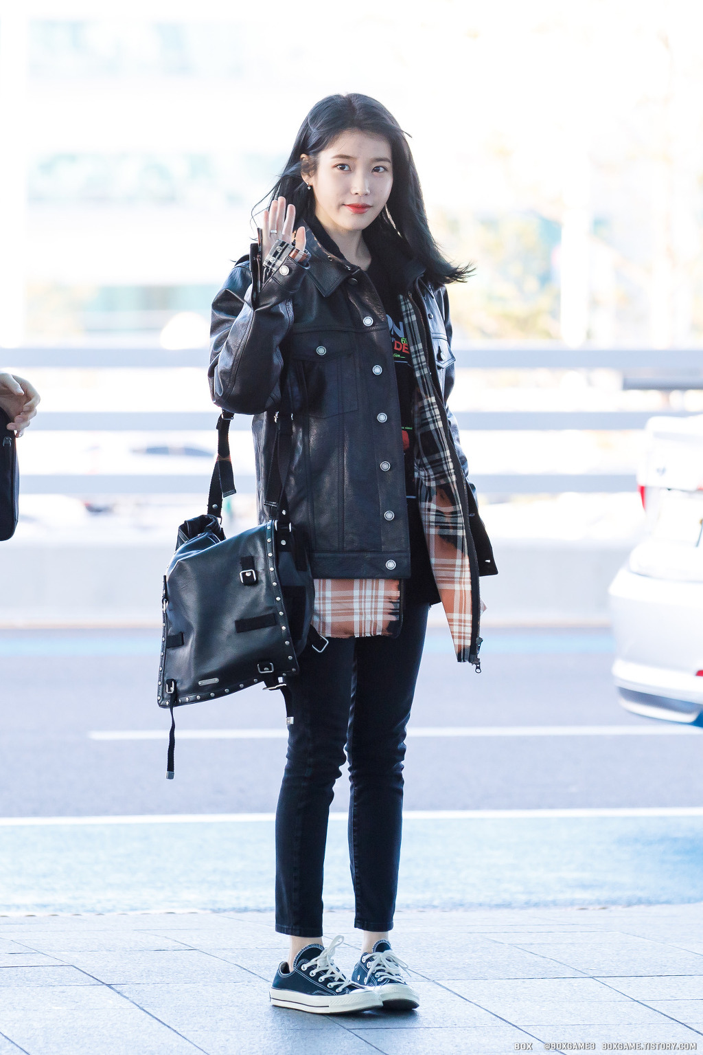 출국하는 아이유 미모.jpg | 인스티즈