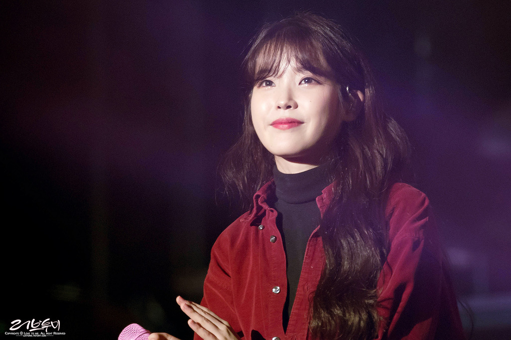 너무너무 예쁜 아이유.jpg | 인스티즈