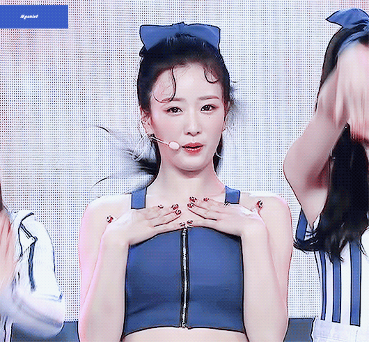 [에이핑크] 남극이라도 가고 싶은 마음이 들어서 보미 | 인스티즈
